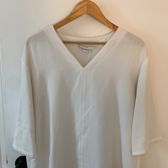 White 3/4 sleeve tunic top size L - Picture 3 of 8